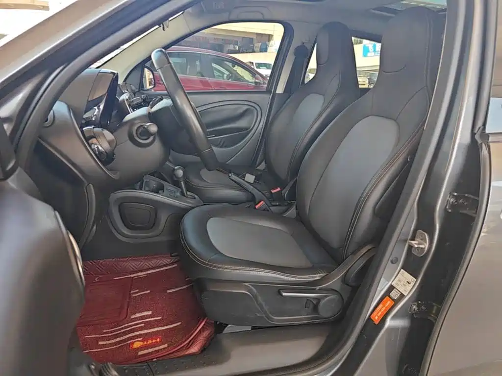 smart forfour 2018 2018 1.0L 52kW Passion Edition