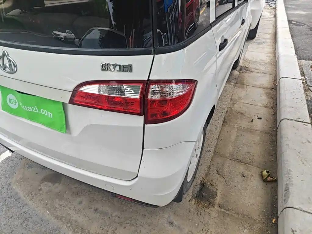 Changan Oshan Ouliv 2016 2015 1.2L Manual Enjoyment