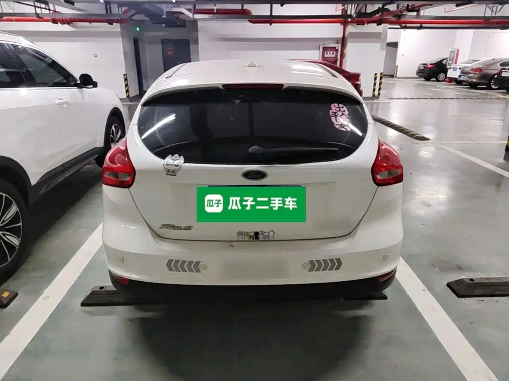 Фото 6 - Ford Focus
