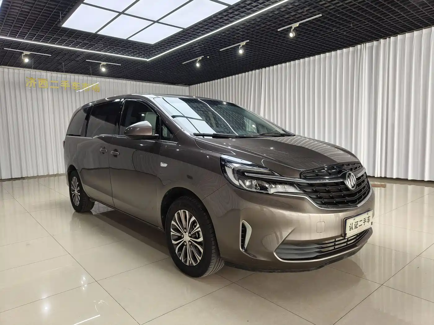 BUICK GL8