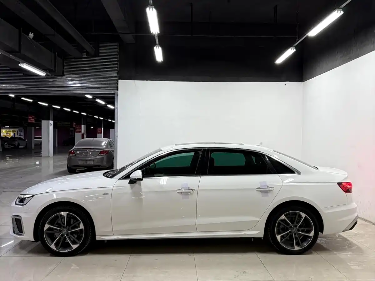 Audi A4L 2020 40 TFSI Fashion Dynamic Edition фото 9