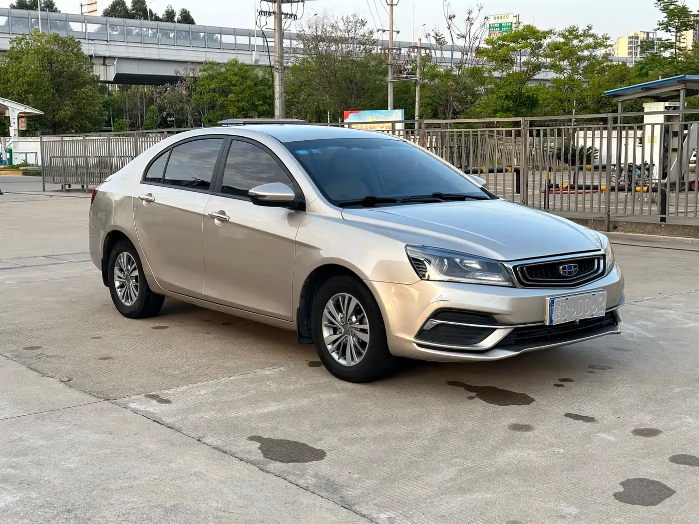 GEELY AUTOMOBILE EMGRAND