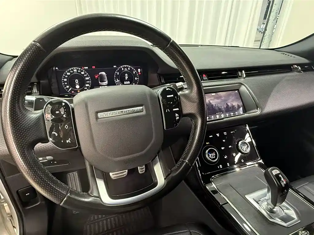 Land Rover Range Rover Evoque 2020 249PS R-DYNAMIC S Sport Edition фото 17