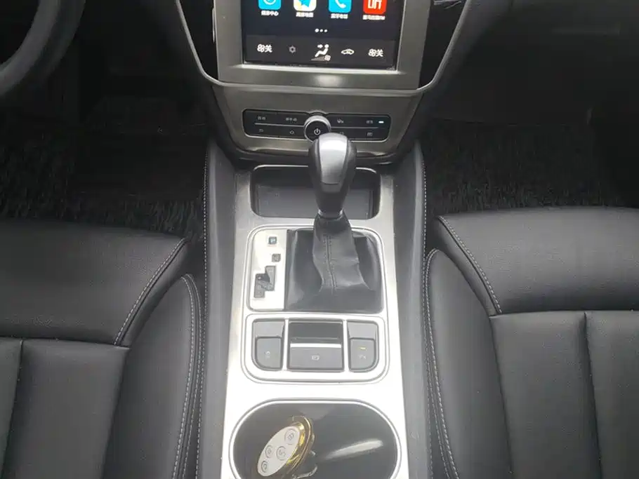 BYD Song MAX 2018 2017 1.5T Auto Smart Connect Premium 7-seater