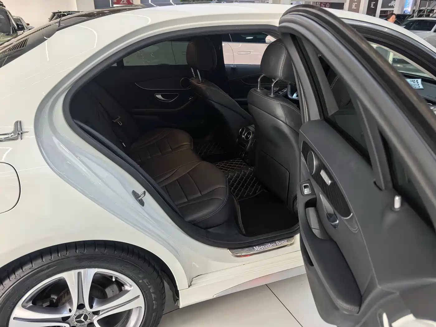 Mercedes-Benz C-Class 2020 Facelift C 260 L Sport фото 11