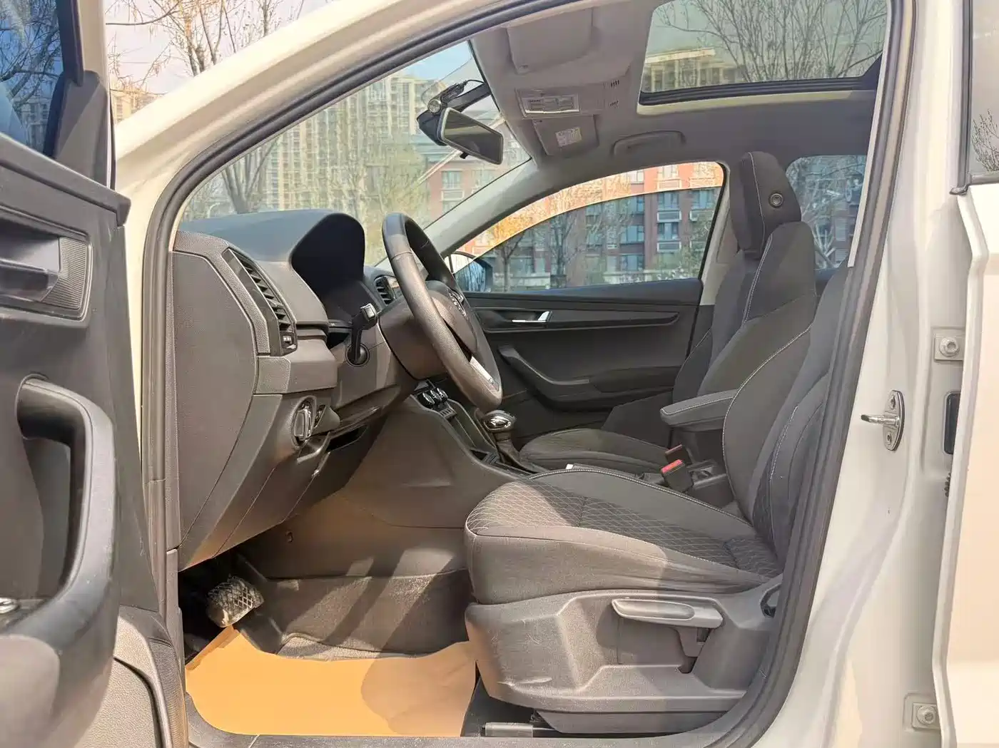 Škoda Karoq 2018 TSI280 Comfort China V фото 17
