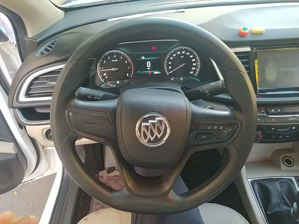Photo 11 - Buick Excelle