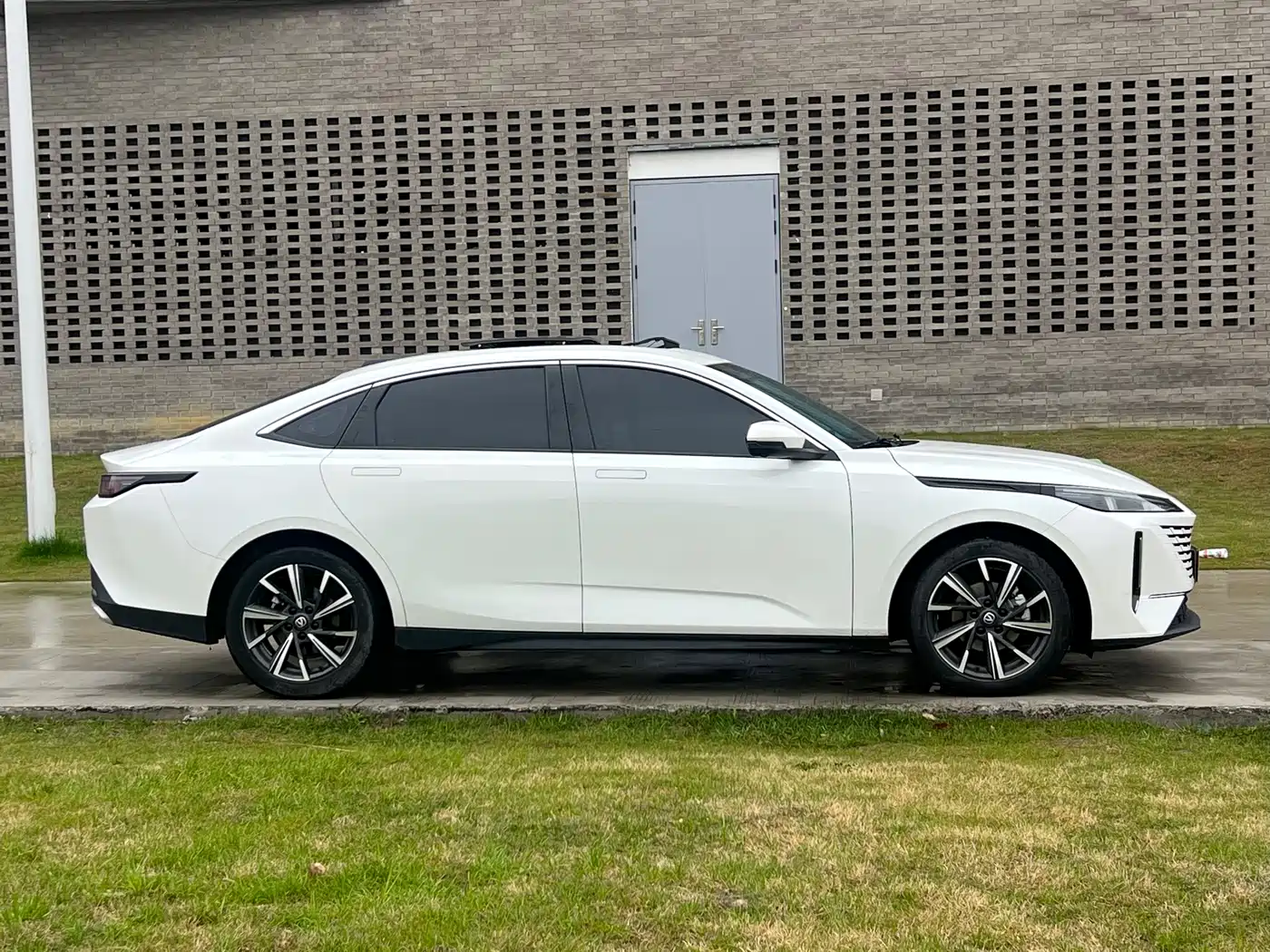 Changan Yida 2023 2023 Blue Whale NE 1.5T GDI DCT Enjoyment Edition