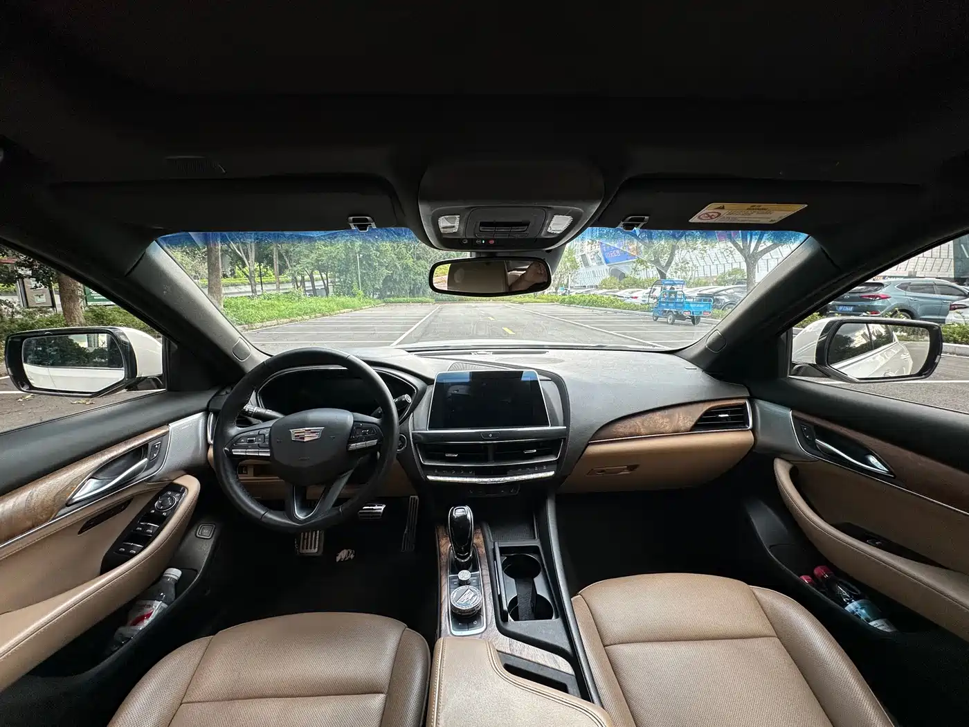 Photo 11 - Cadillac CT5