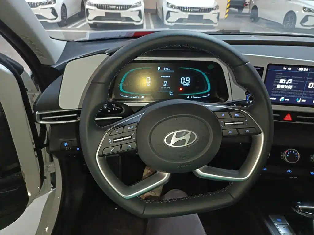 Hyundai Elantra 2026 2023 1.5L CVT GLX Elite Edition