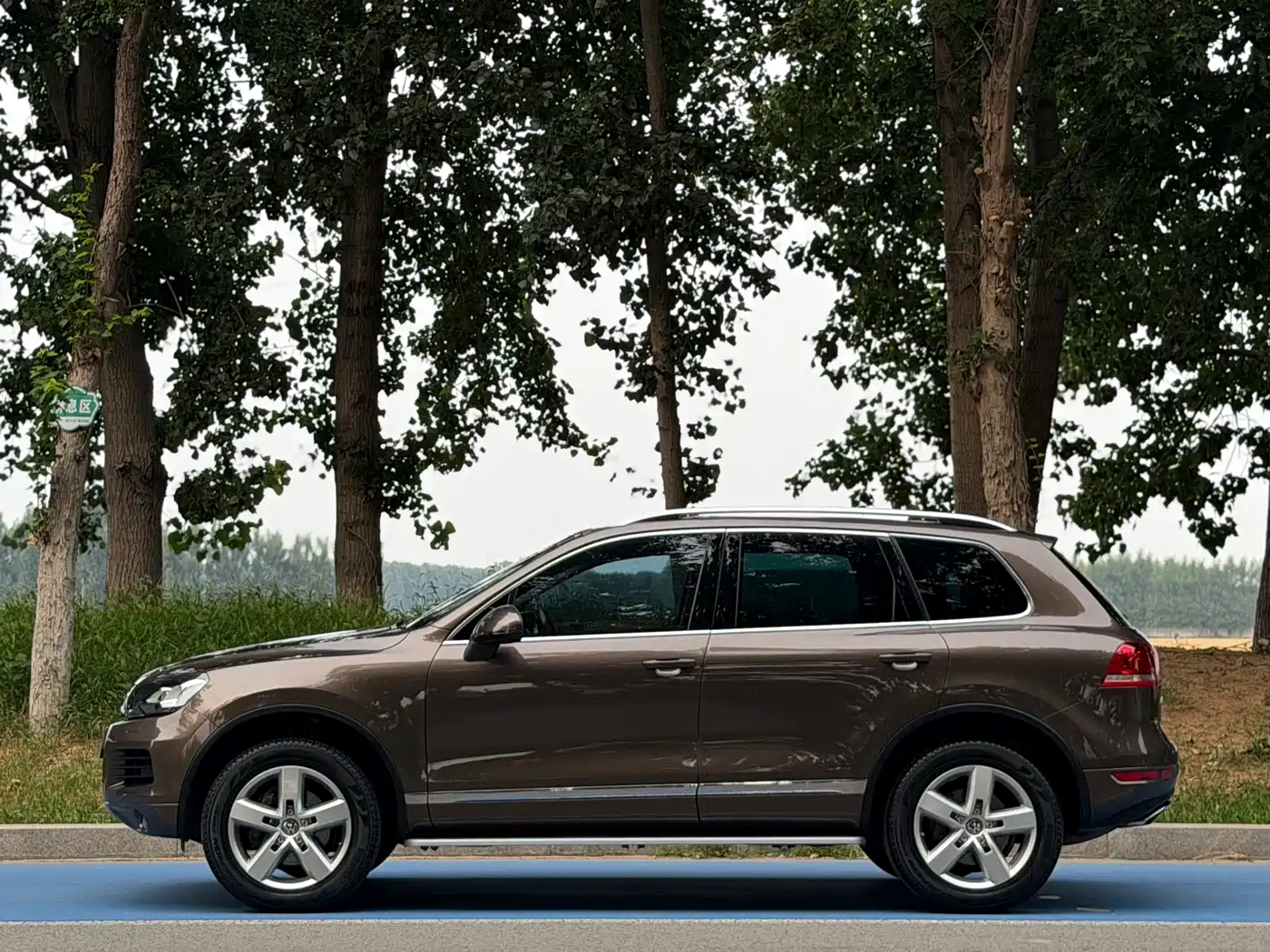 Volkswagen Touareg 2015 2011 3.0TSI Luxury