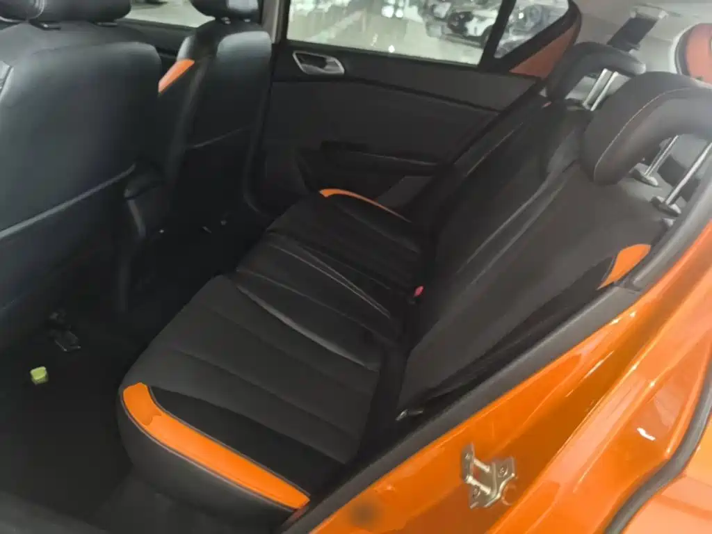 Baojun 310 2019 2017 1.5L Auto Fashion