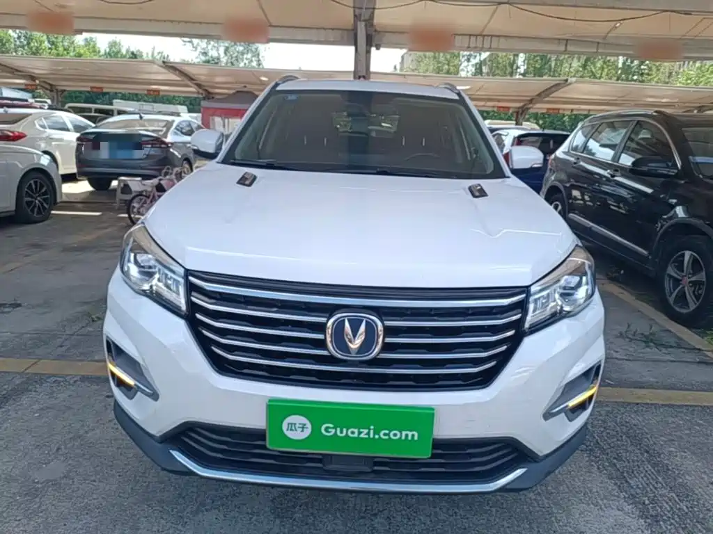 Фото 3 - Changan CS75