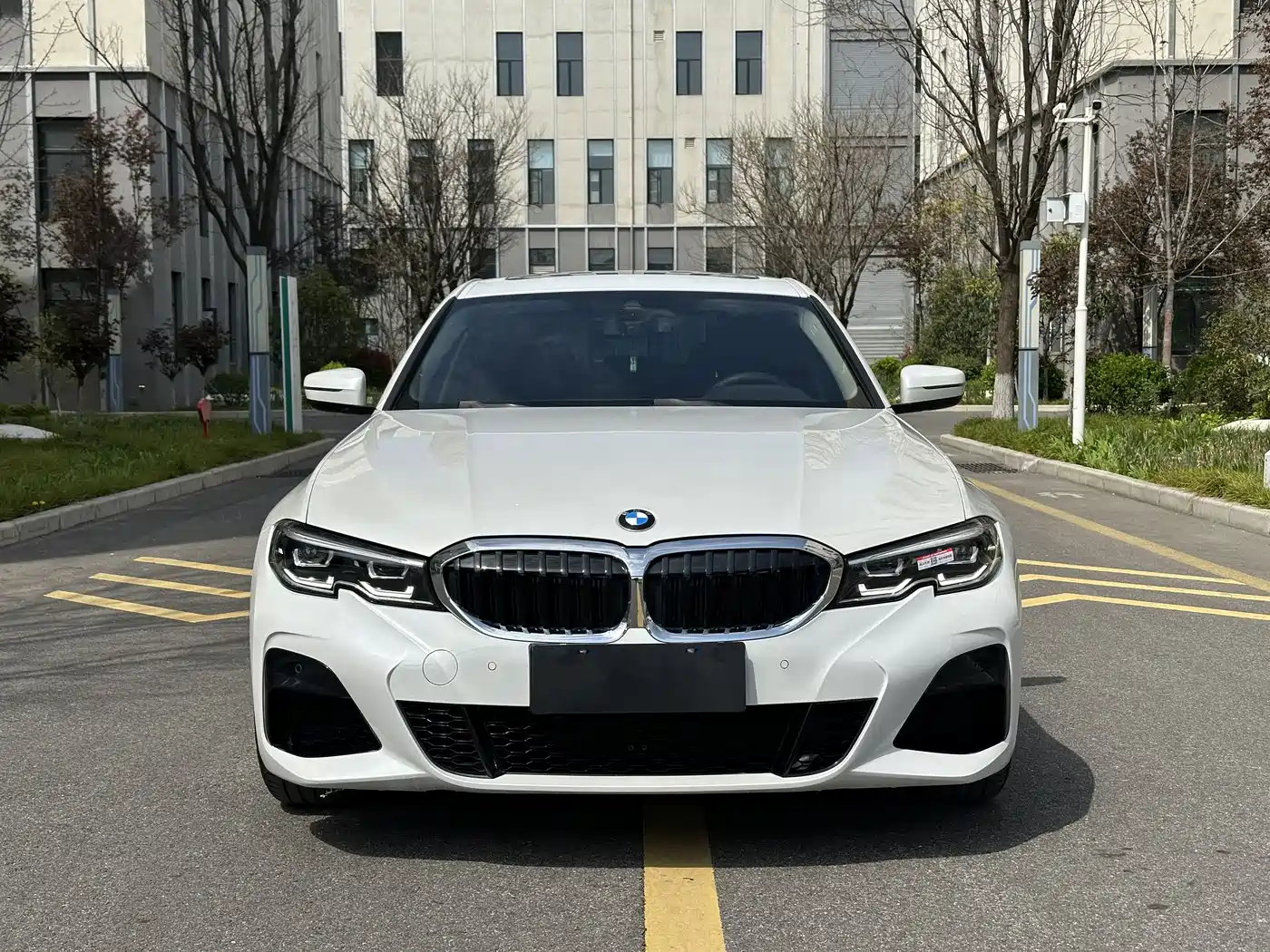 BMW 3 Series 2020 325Li M Sport Package фото 3