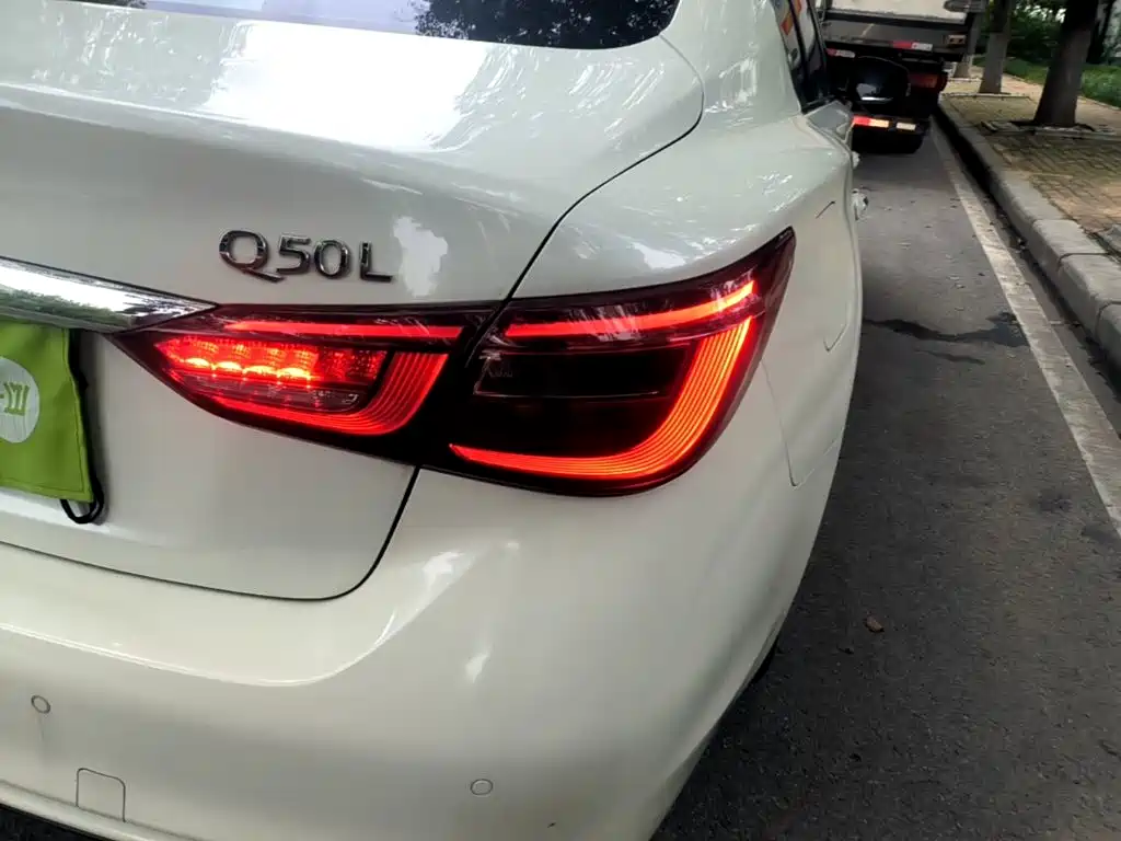 صورة 8 - Infiniti Q50L