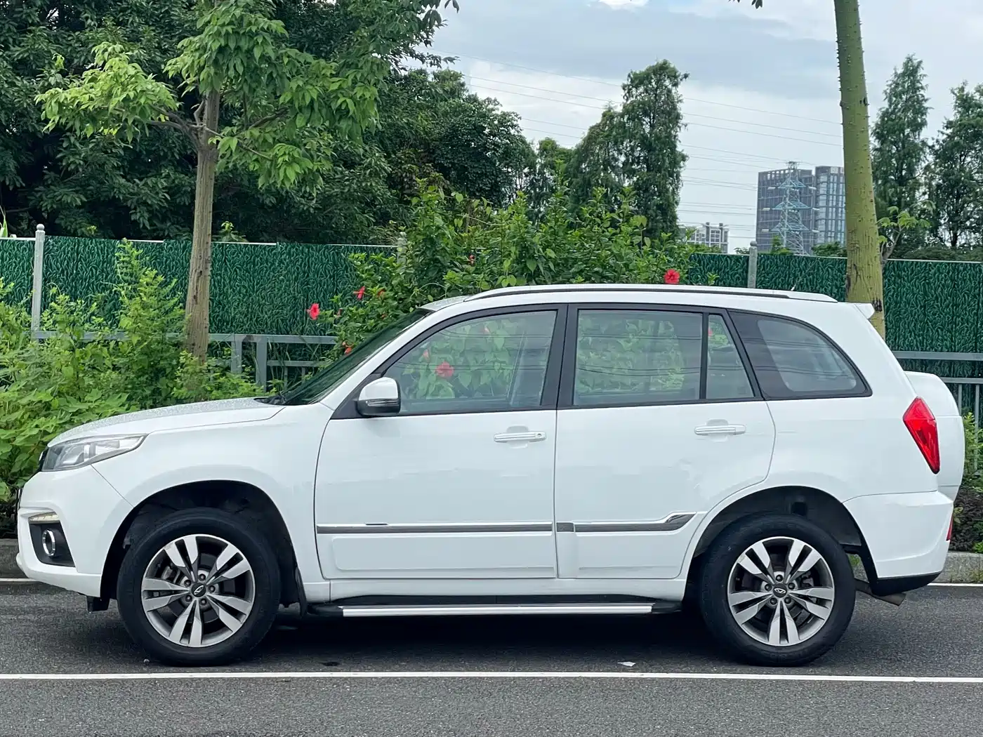 Chery Tiggo 3 2017 2016 1.6L CVT Smart Edition