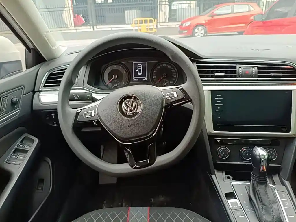 Volkswagen Lamando, миниатюра 11