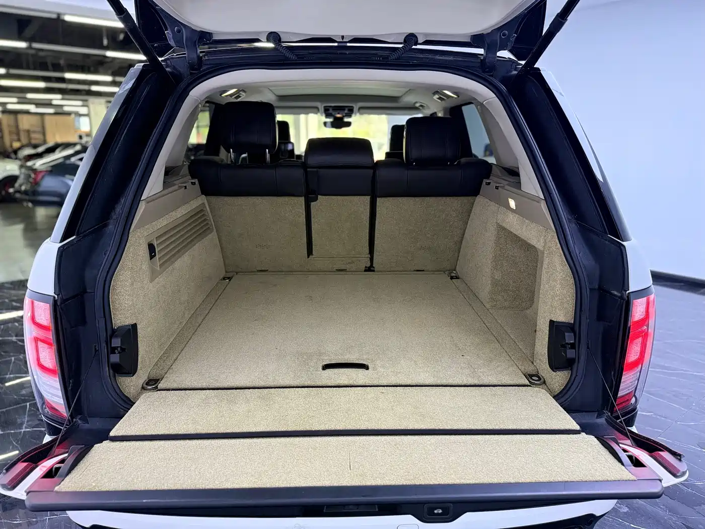 Фото 22 - Land Rover Range Rover