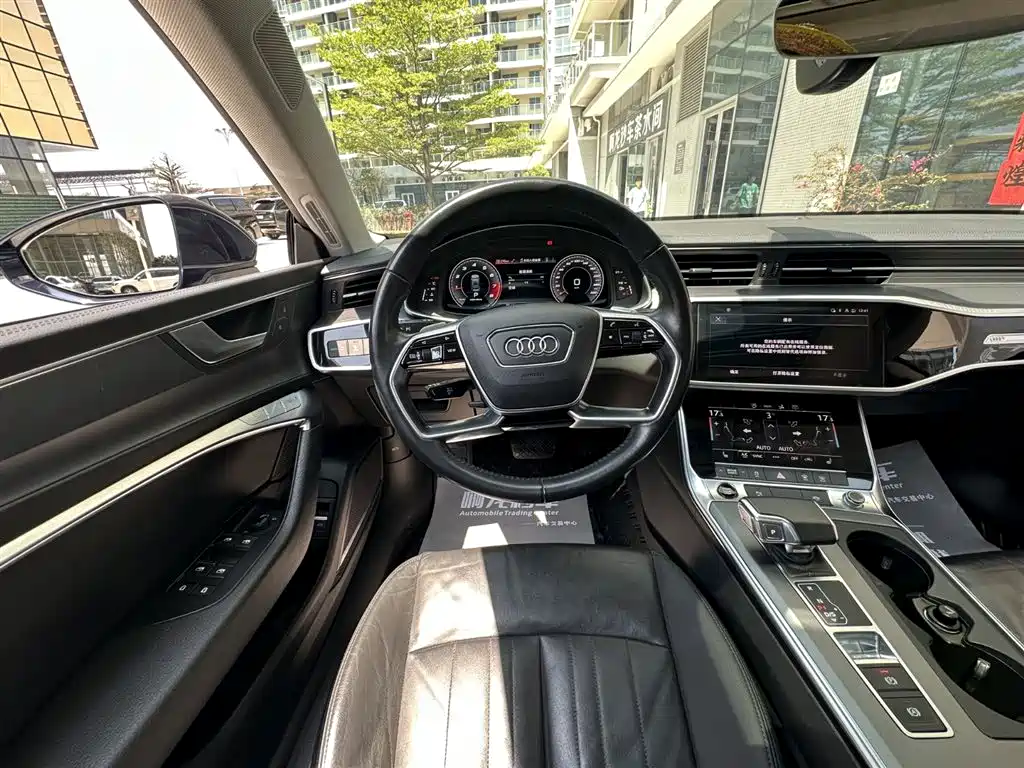 AUDI A7