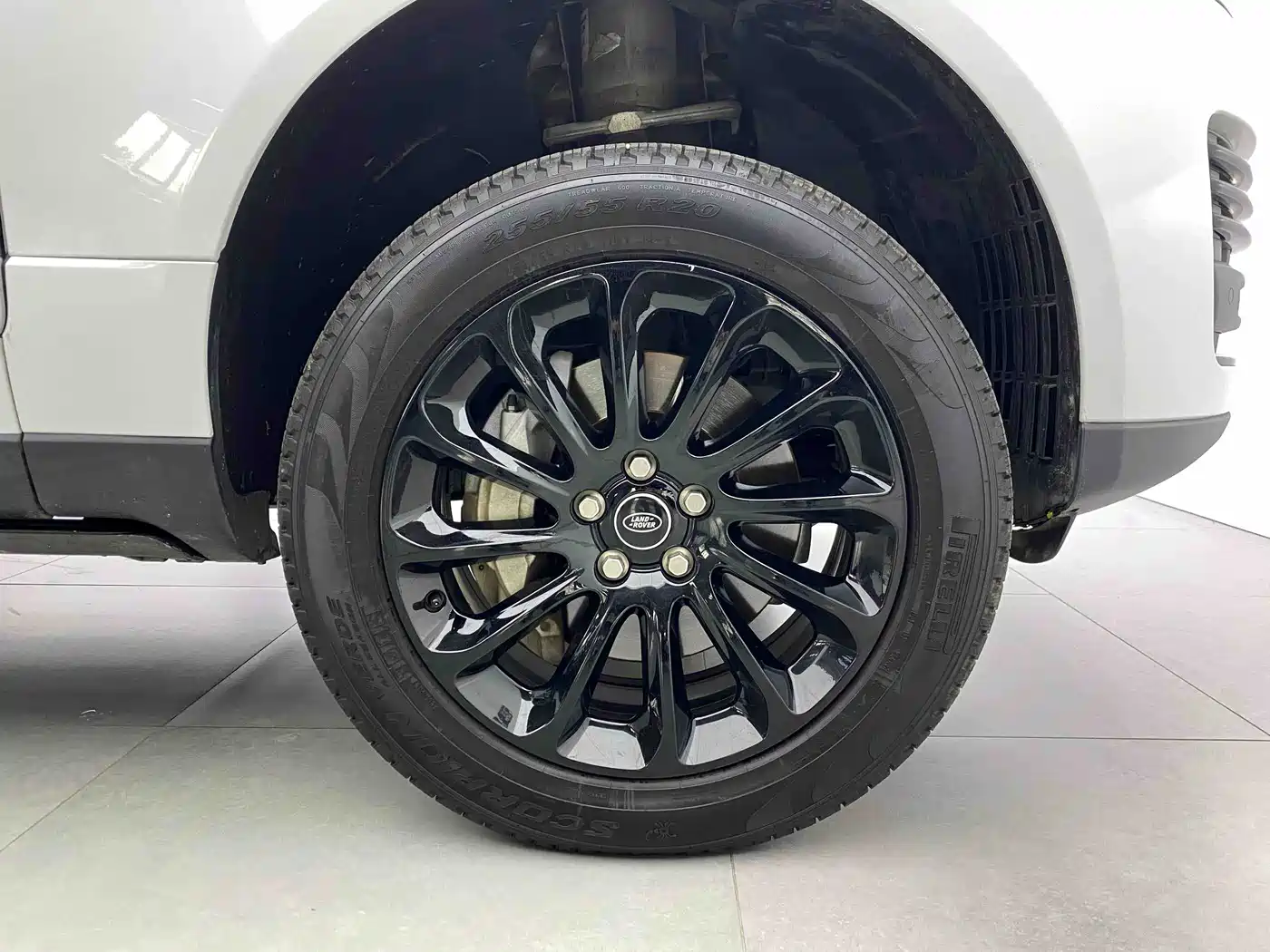 Фото 23 - Land Rover Range Rover