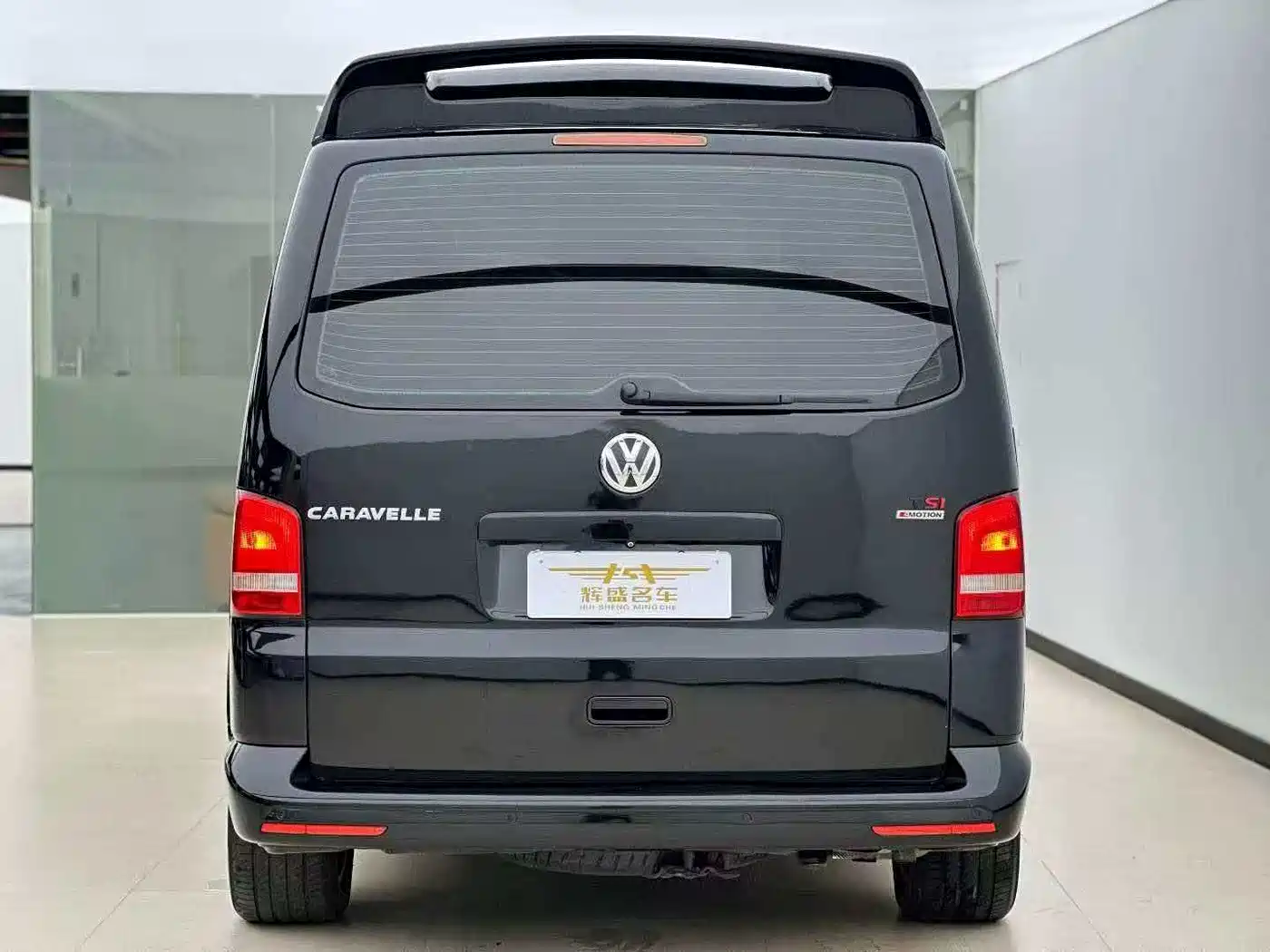 Volkswagen Caravelle 2014 2.0TSI 4WD Comfort Edition фото 4