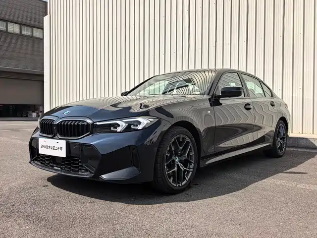 BMW 3 Series 2025 330Li M Sport Night Edition