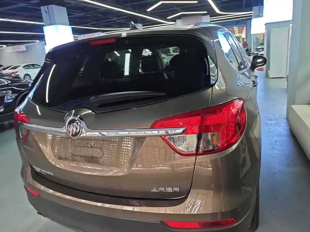 Фото 6 - Buick Envision Plus