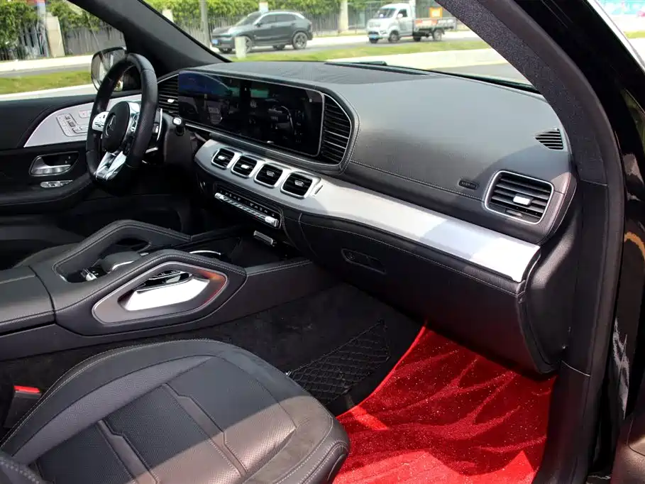 MERCEDES-BENZ GLE AMG