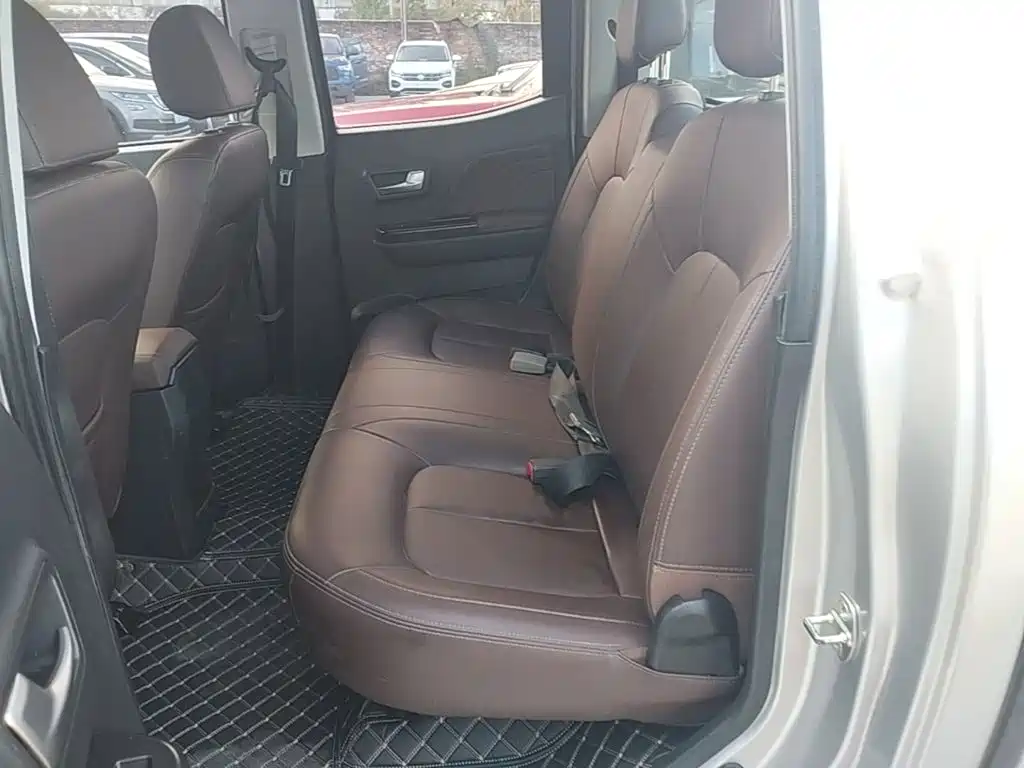Great Wall Fengjun 7 2019 2019 2.0T Gasoline 4WD Elite China VI Large Double GW4C20B