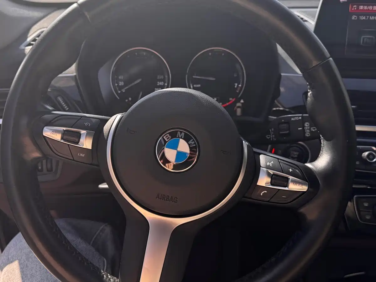 BMW X1 2021 sDrive25Li Leading фото 12