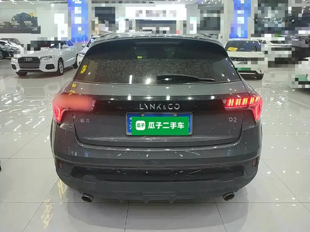 Photo 6 - Lynk & Co 02