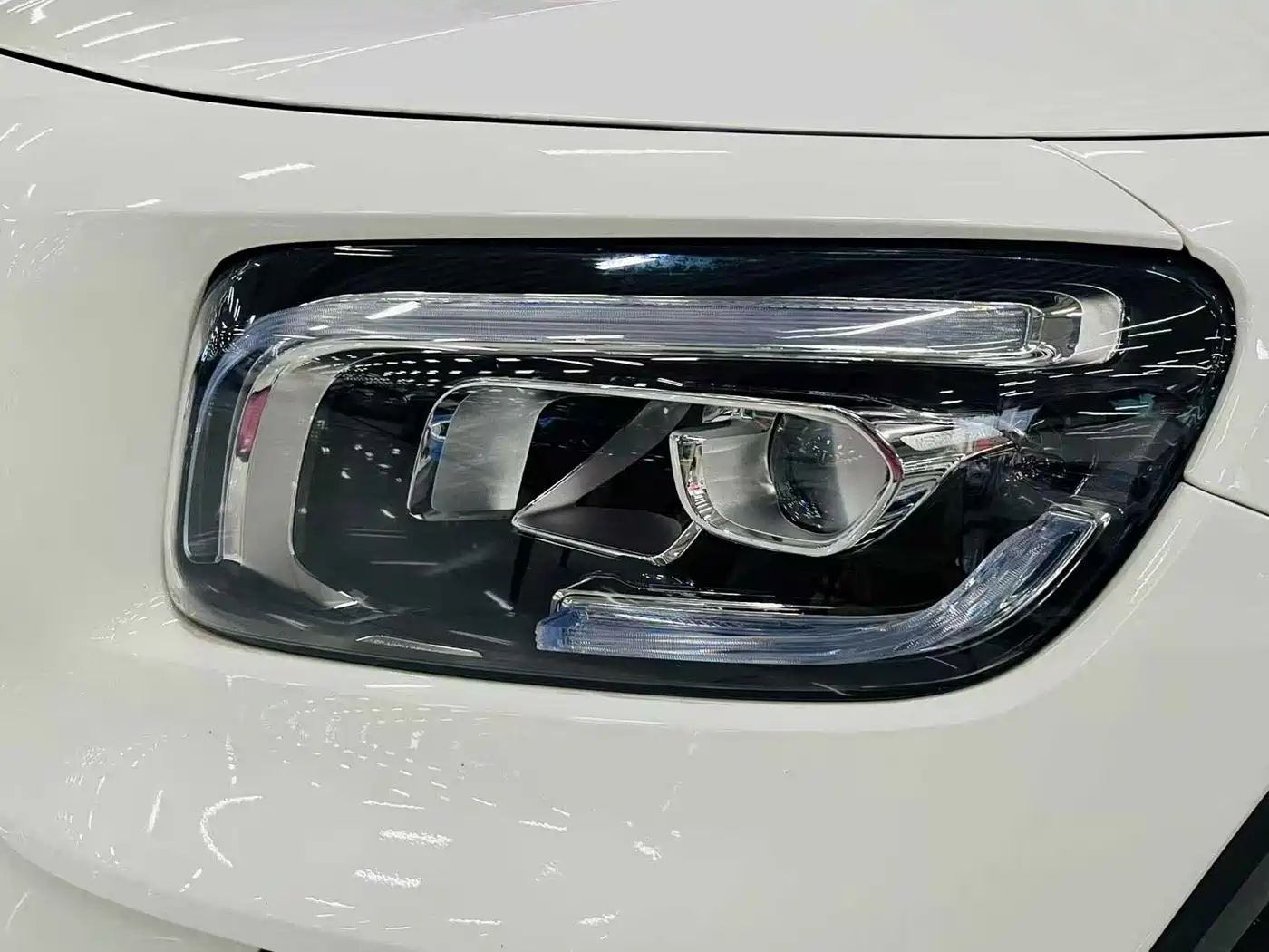 Mercedes-Benz GLB 2023 Facelift GLB 200 Dynamic фото 14
