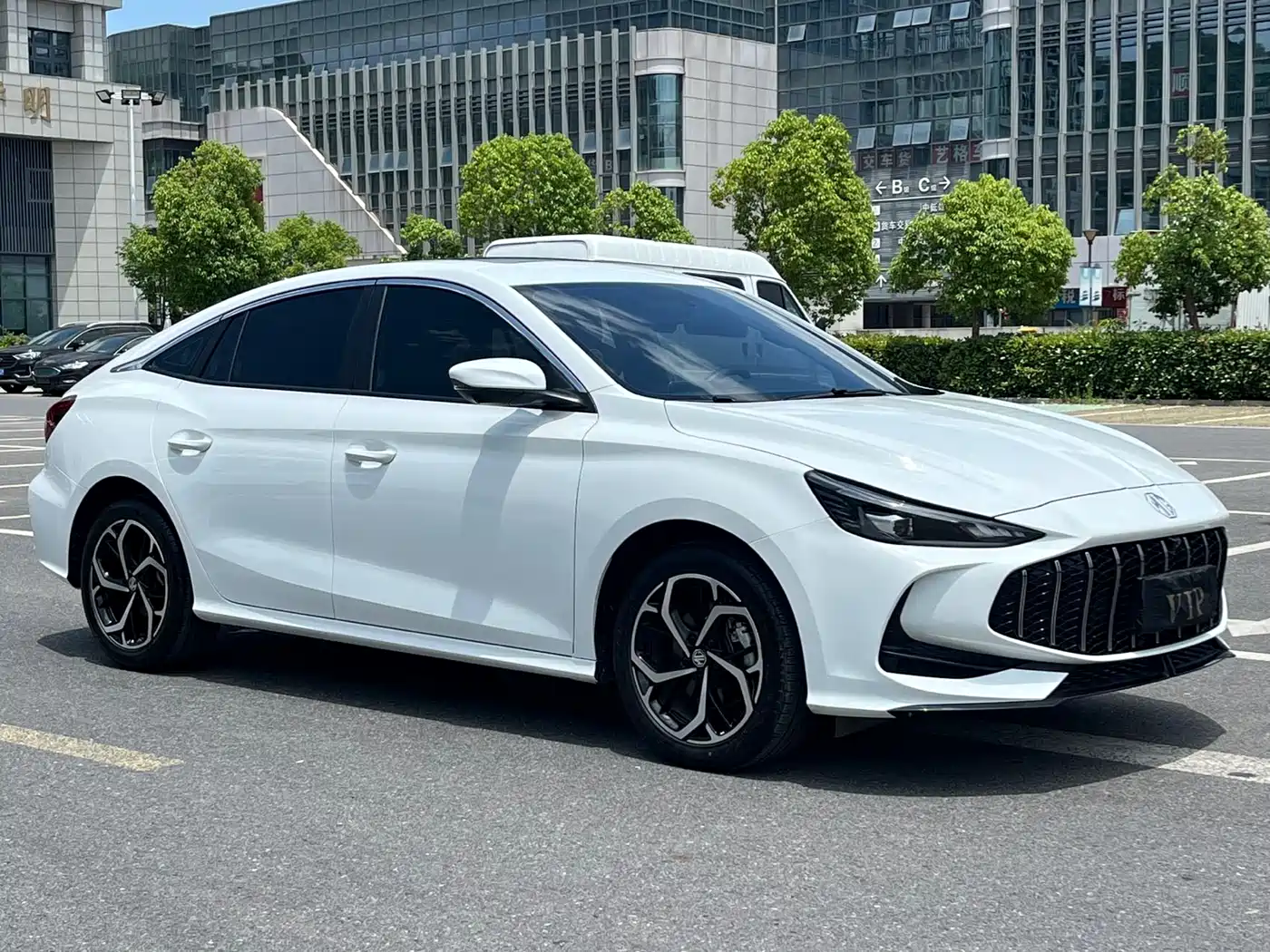 MG MG5 2025 2023 300TGI DCT Flagship Edition