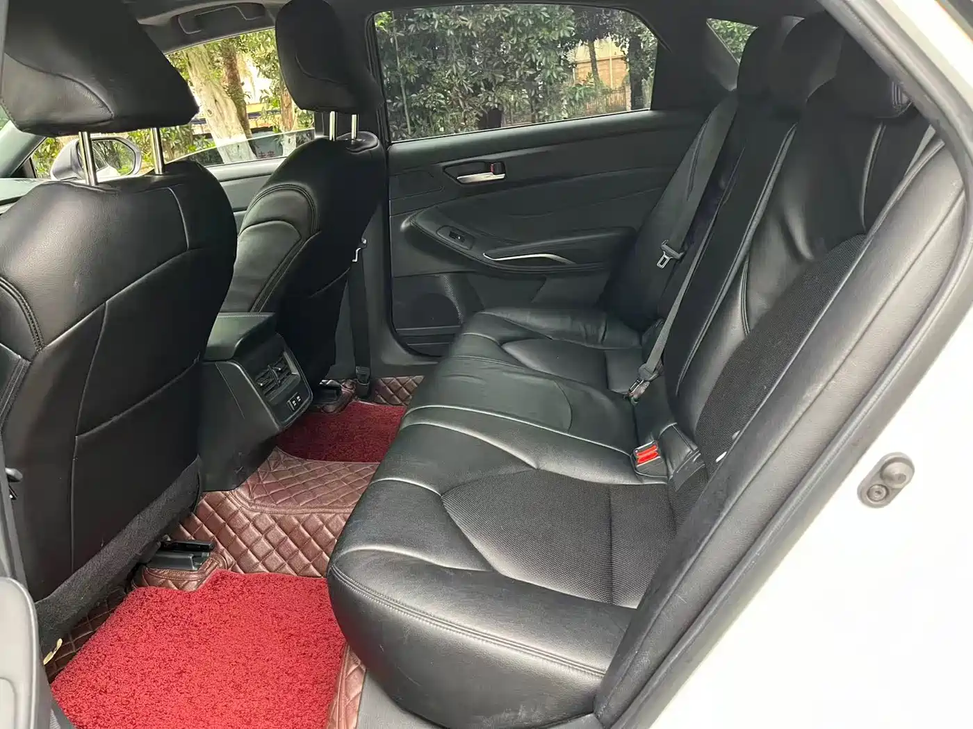 Toyota Avalon 2019 2.0L Progressive Edition (China VI) фото 6