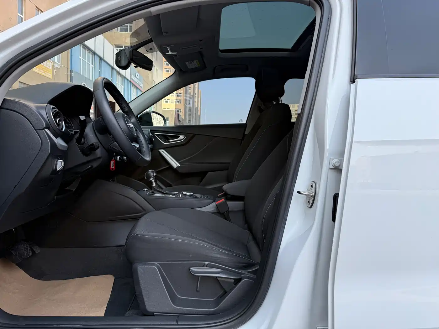 Audi Q2L 2020 35 TFSI Progressive Dynamic Model фото 9