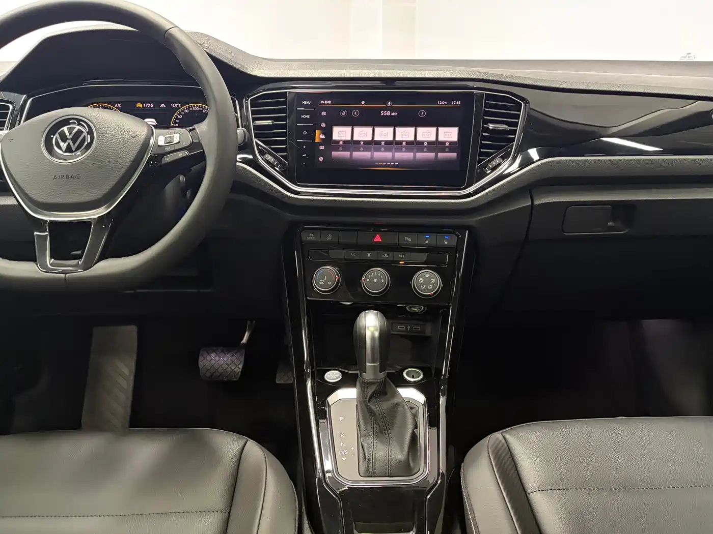 VOLKSWAGEN T ROC EXPLORING SONGS