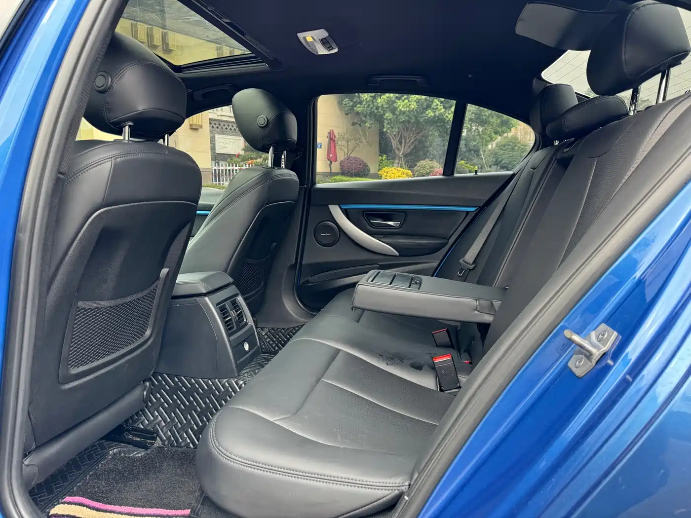 BMW 3 Series 2018 320i M Sport Package фото 5