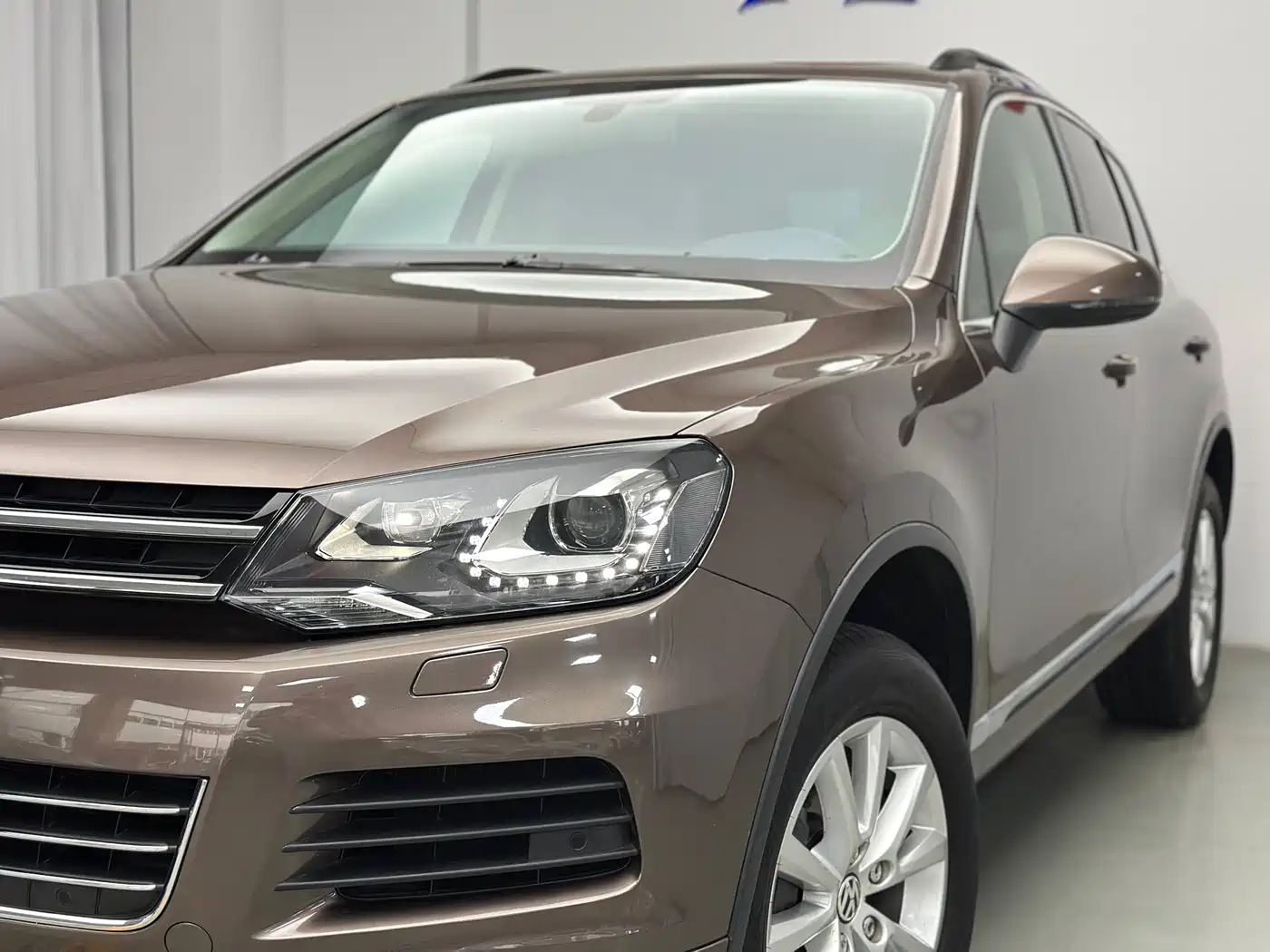Volkswagen Touareg 2011 3.0TSI Premium фото 3