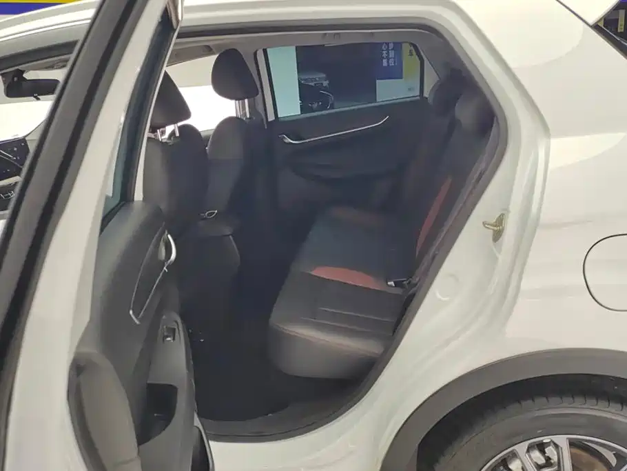Geely Vision X3 2022 2021 PRO 1.5L CVT Premium