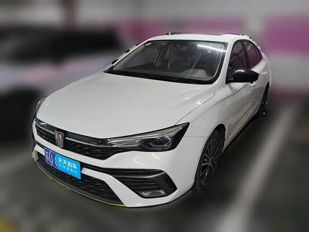 Фото 1 - Roewe i5