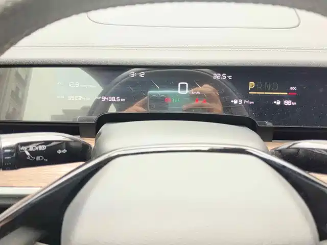 Nezha Auto Nezha S 2024 Model Range Extender 1060 Lite — фото 4