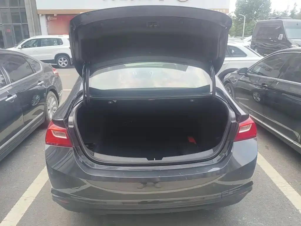 Chevrolet Malibu XL 2016 2016 1.5T Dual-Clutch Ruichi Edition