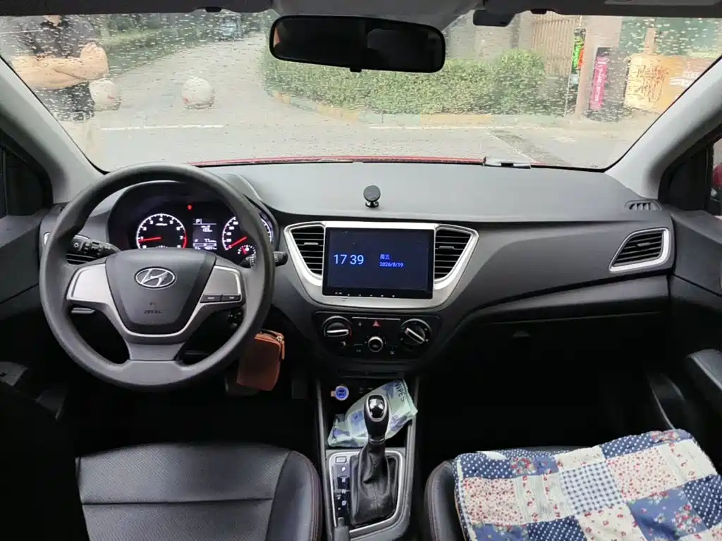 Hyundai Verna RV 2017 2017 1.4L Automatic Cool Edition GLS China VI