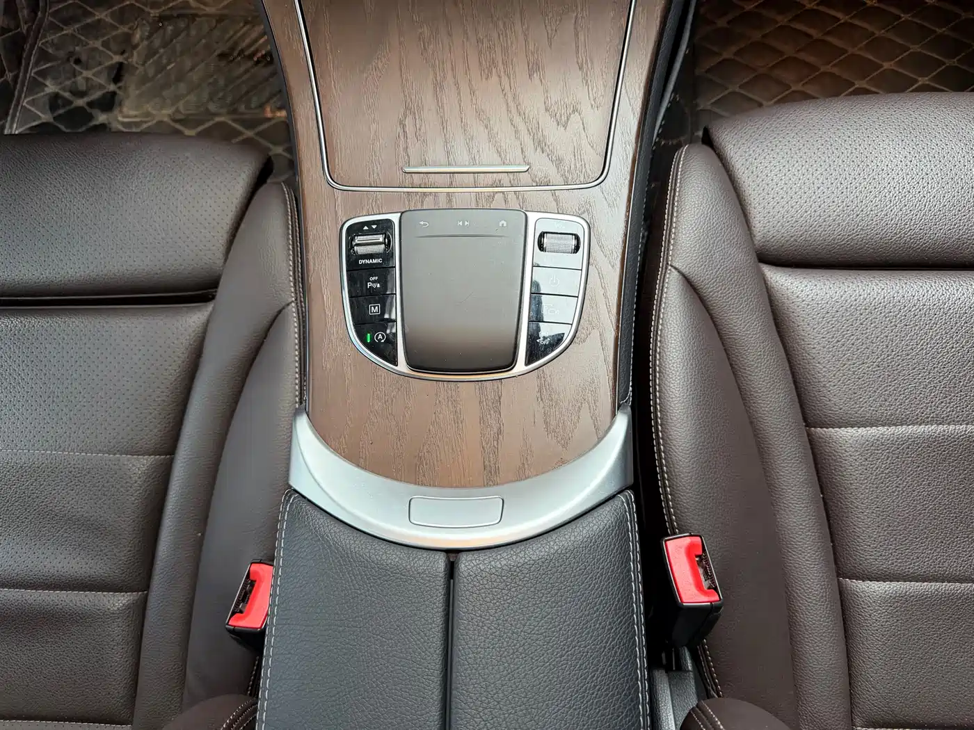 Mercedes-Benz GLC 2020 GLC 300 L 4MATIC Dynamic фото 10