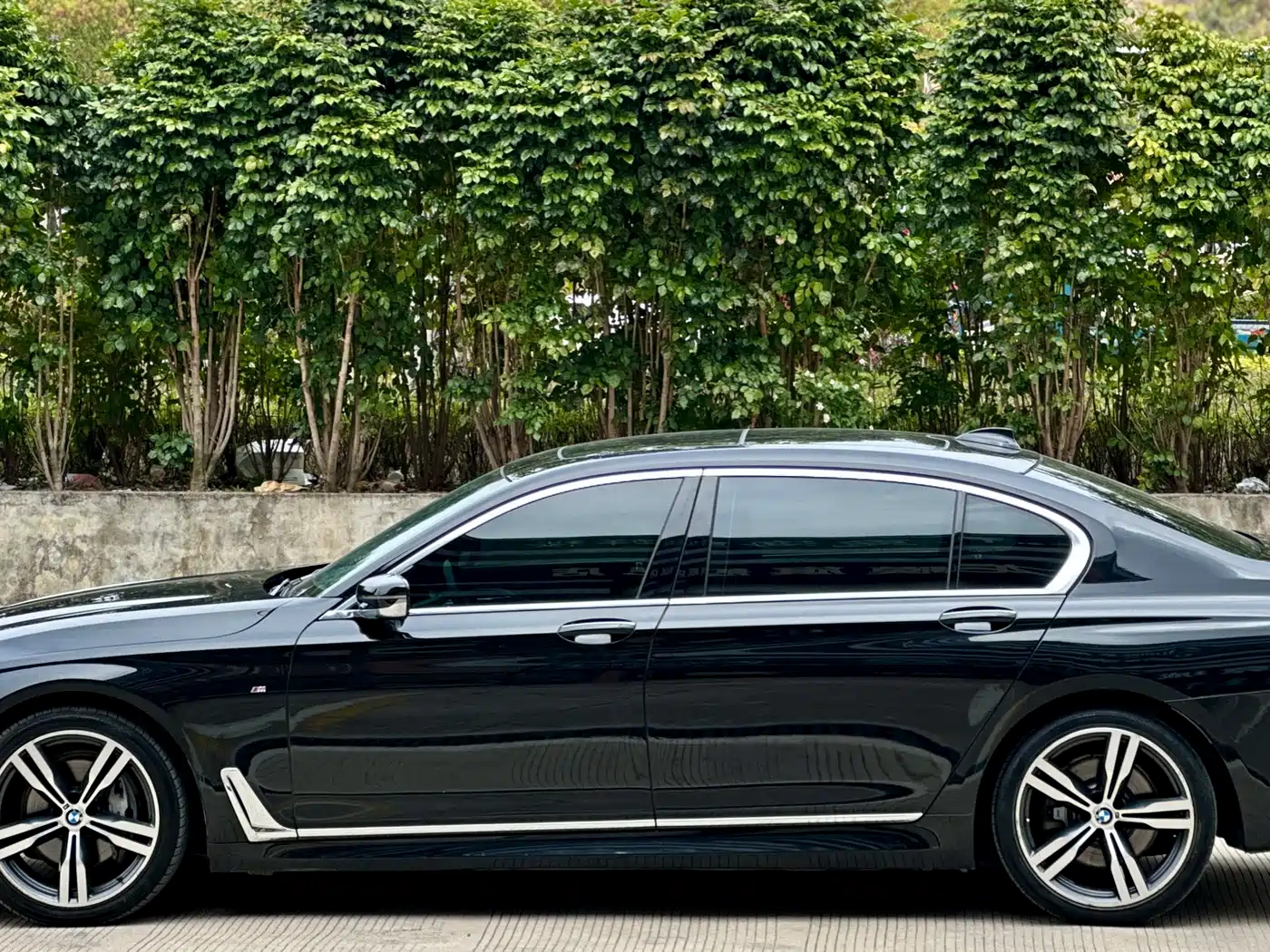 BMW 7 Series 2018 740Li Leading Type M Sport Package фото 5
