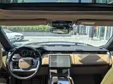 Photo 10 - Land Rover Range Rover