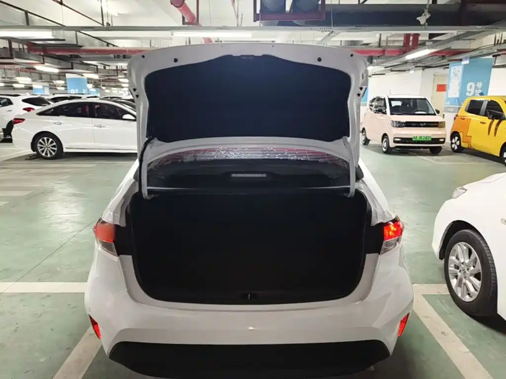 Toyota Levin 2024 2023 Smart Hybrid 1.8L Leading Edition