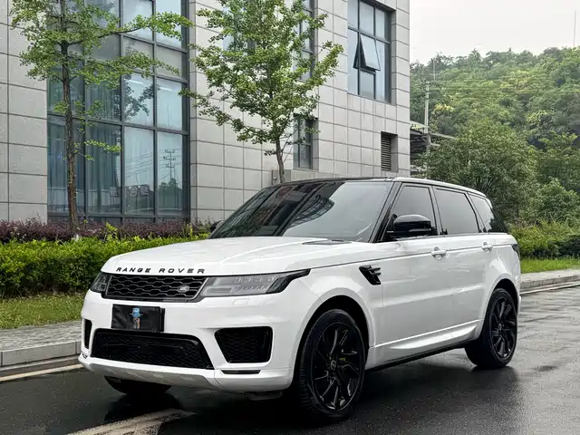 Land Rover Range Rover Sport 2020 3.0 L6 SE