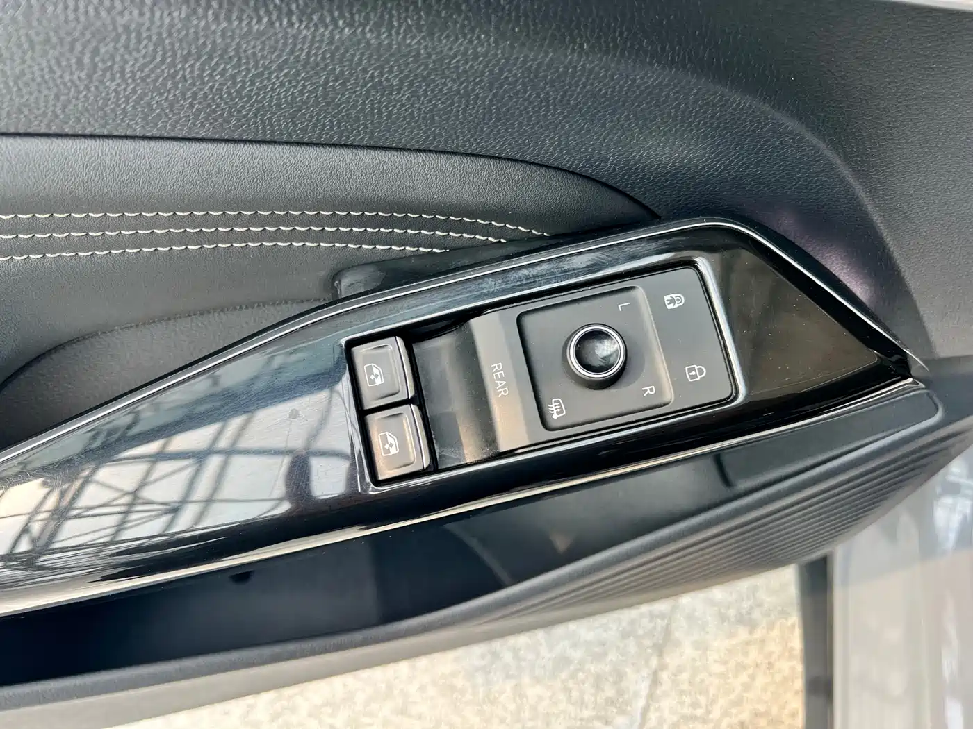 VOLKSWAGEN ID.4 CROZZ