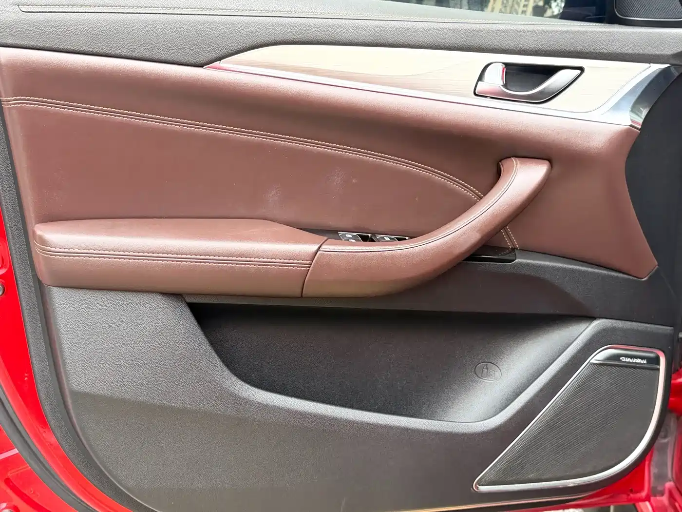 Фото 9 - Changan Eado